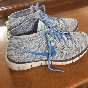 Nike Flyknit Chukka